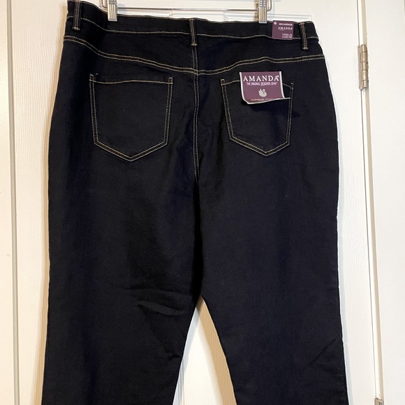 Gloria Vanderbilt Women's Plus Size Short Amanda Jeans